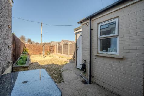 20 Oakdale Place-11.jpg