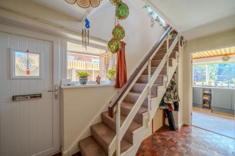 94 Golf Road-19.jpg