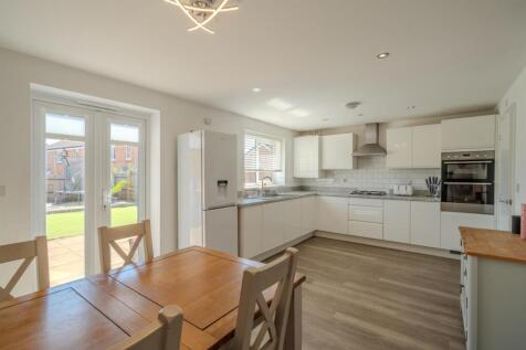 58 Coed Y Garn-16.jpg