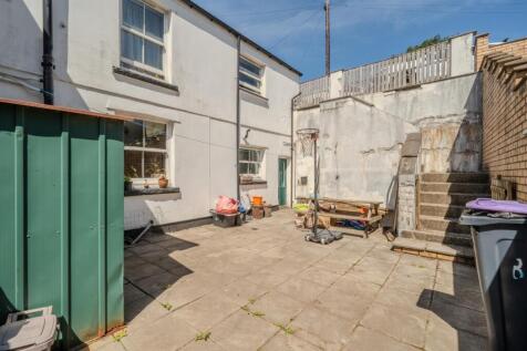 8 Cwmavon Road-20.jpg