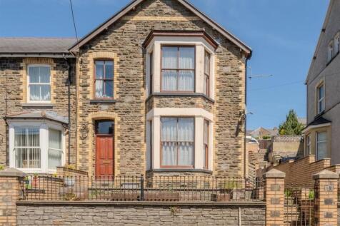 8 Cwmavon Road-27.jpg