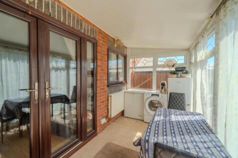 20 Austin Road-14.jpg