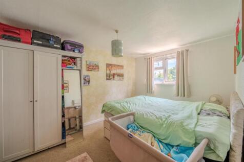 22 Kingsland Walk-1.jpg