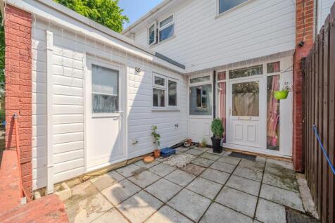 22 Kingsland Walk-21.jpg