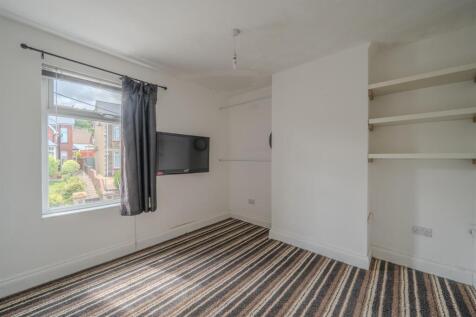 26 Sunnybank Rd-4.jpg