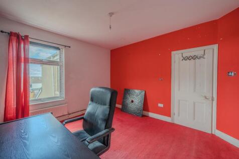 26 Sunnybank Rd-7.jpg
