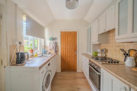 14 Windsor Road-9.jpg