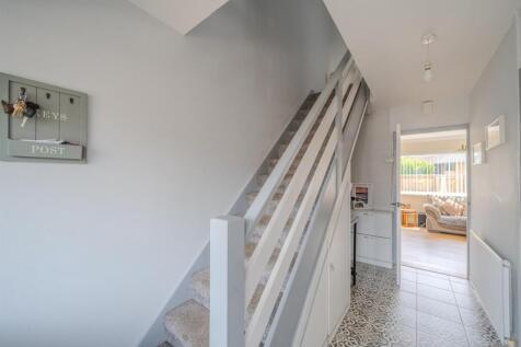 2 Stokes Drive-7.jpg