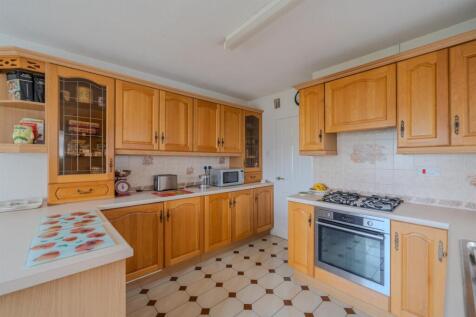 11 Brunel Road-18.jpg
