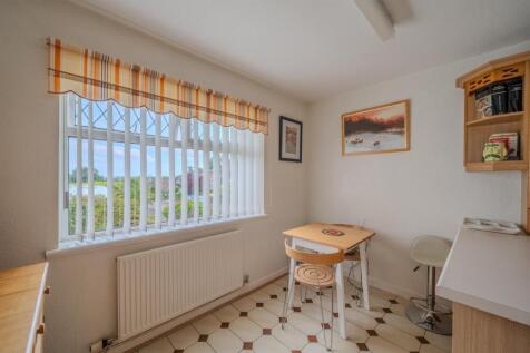 11 Brunel Road-17.jpg