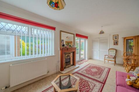 11 Brunel Road-13.jpg