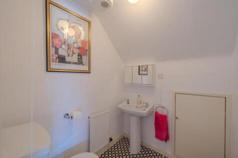 11 Brunel Road-5.jpg