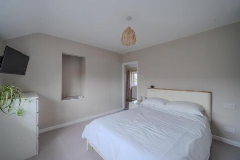 36 Golf Road-8.jpg