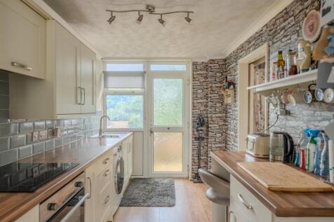 44 Lea Close-12.jpg