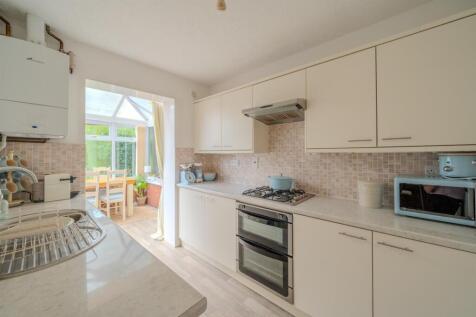 34 Pant Gwyn Close-15.jpg