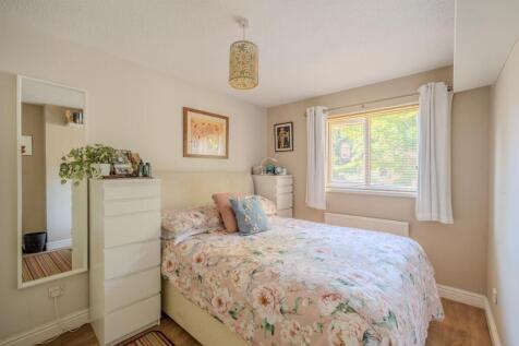 103 Daffodil Court-1.jpg