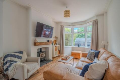 110 Llantarnam Rd-7.jpg