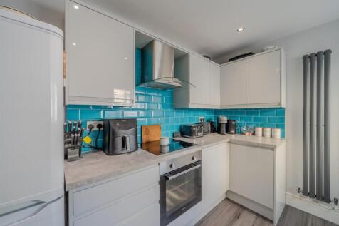 110 Llantarnam Rd-15.jpg