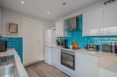 110 Llantarnam Rd-13.jpg