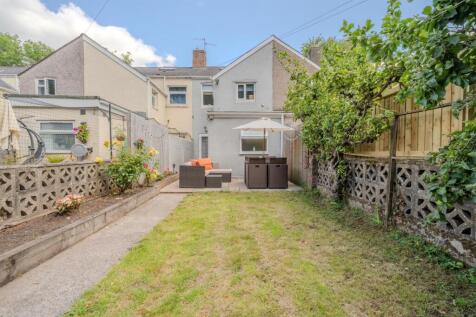 110 Llantarnam Rd-22.jpg
