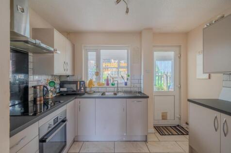 80 Wye Court-16.jpg