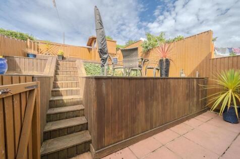 4 Sunnybank-19.jpg