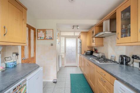 8 Newgale Row-9.jpg