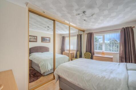 8 Newgale Row-1.jpg