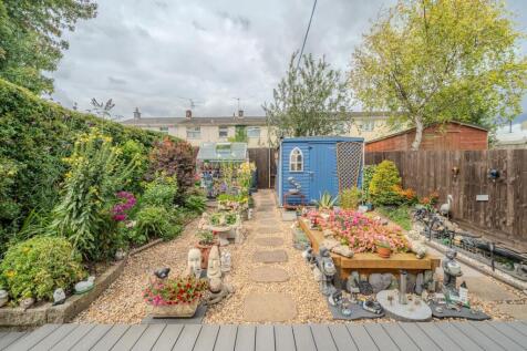 8 Newgale Row-13.jpg