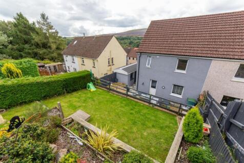 74 Capel Newydd Ave-24.jpg