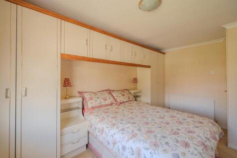 5 Harlech Close-3.jpg