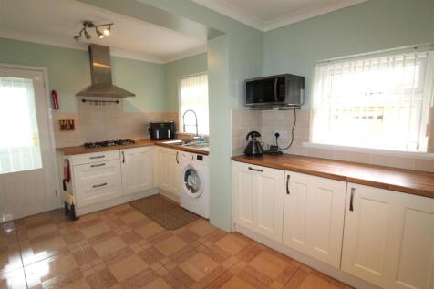 Kitchen 3.jpg