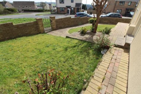 Front Garden.jpg
