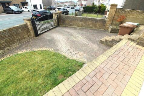 Off Road Parking 4.jpg