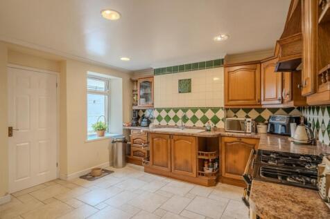 14 Clifton Terrace-14.jpg