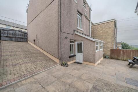 14 Clifton Terrace-21.jpg
