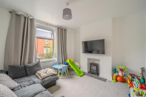 173 Manor Road-7.jpg