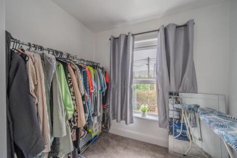 173 Manor Road-2.jpg