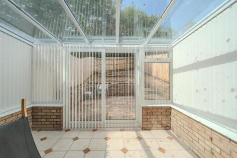 58 Open Hearth Close-10.jpg