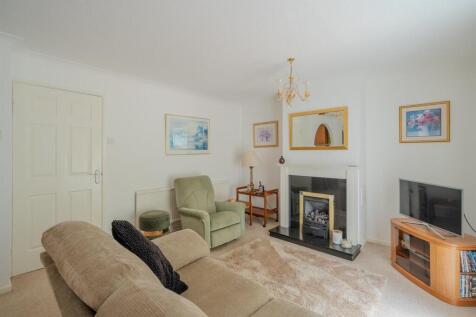 48 Glaslyn Court-12.jpg