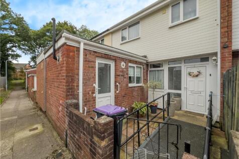 74 Kingsland Walk 2.jpg