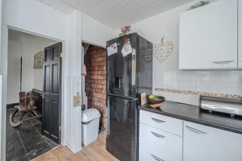 28 Penywain Street-16.jpg