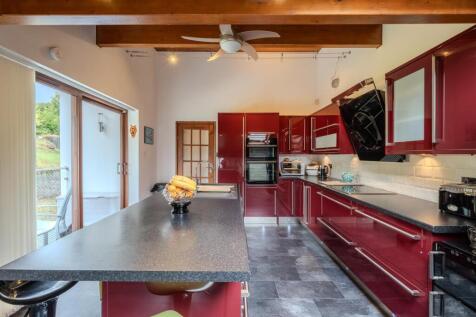 19 Oaks Court-28.jpg