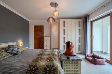 19 Oaks Court-49.jpg