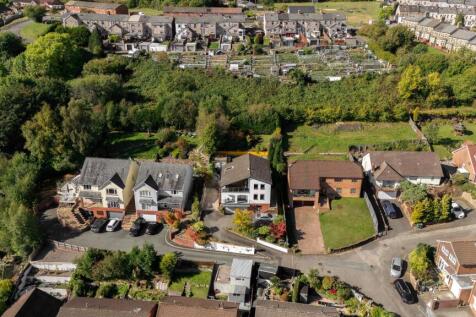19 Oaks Court Drone-5.jpg