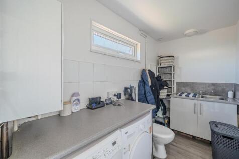 160 Oaksford-9.jpg