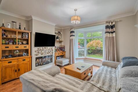 18 Lewis Terrace-12.jpg