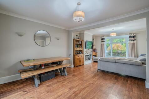 18 Lewis Terrace-10.jpg