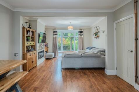 18 Lewis Terrace-11.jpg