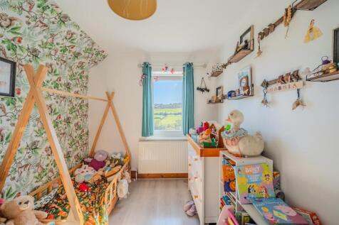 122 Blaendare Road-15.jpg